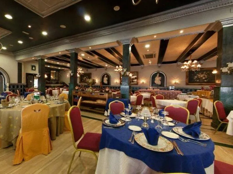 גרנדה Los Angeles Hotel & Spa